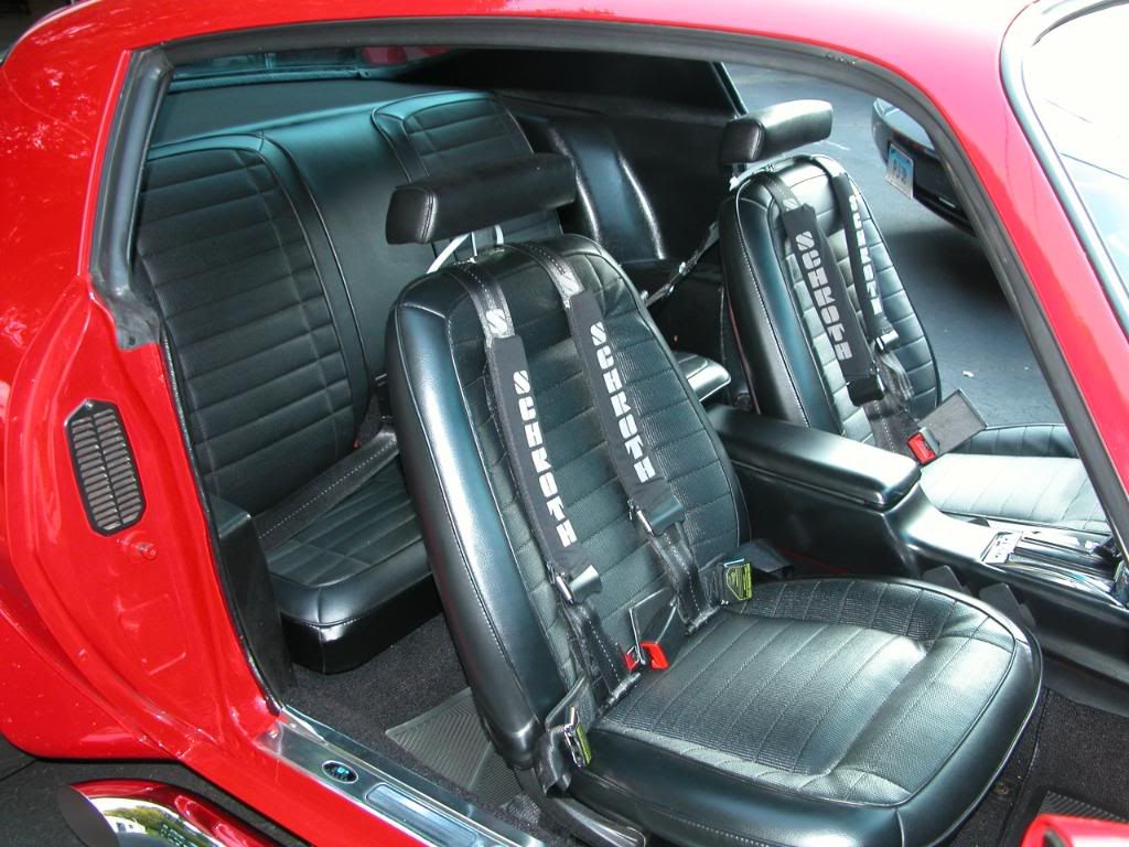 How to install 4/5 point harnesses? Team Camaro Tech